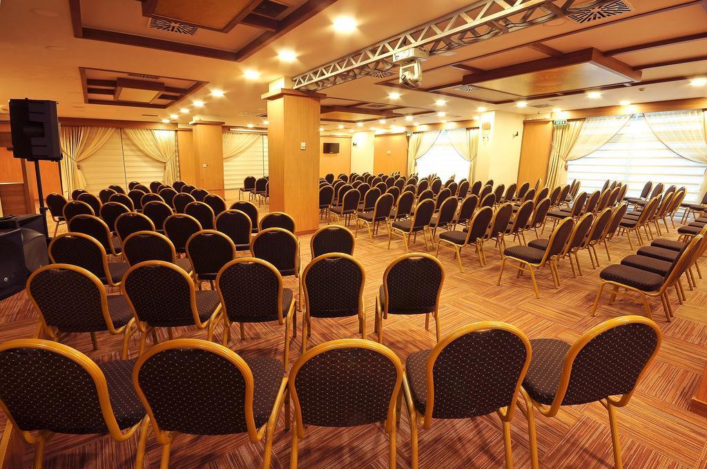 Imperial Park Hotel Izmit Exterior photo