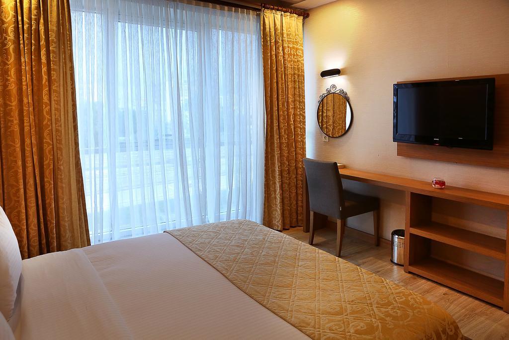Imperial Park Hotel Izmit Room photo
